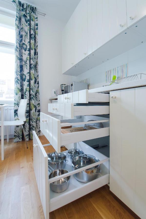 Modern Apartment Spanelska Praga Esterno foto
